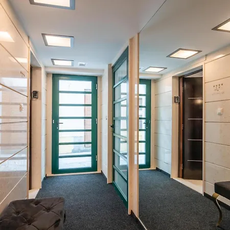 Bed & Breakfast Vip Gold 4*