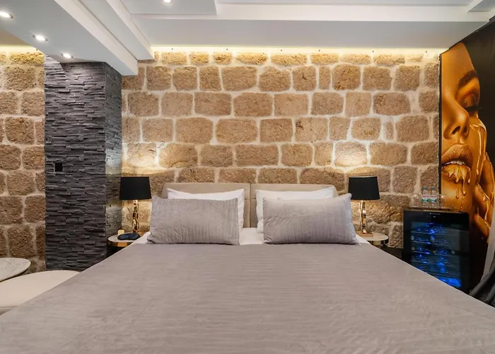 Vip Gold Bed & Breakfast Pag Town