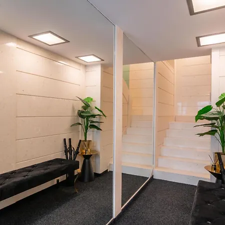 Vip Gold 4* Pag Town